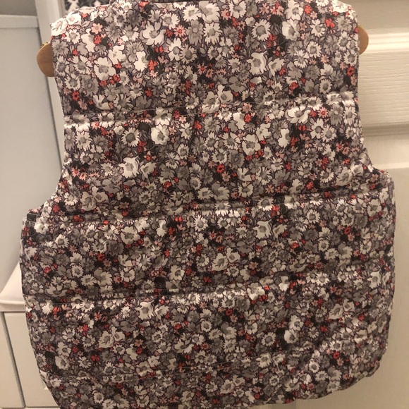 Baby gap vest - Picture 3 of 3